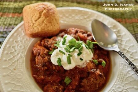 Chili Recipe for a Quick Meal made with Homegrown Produce Image